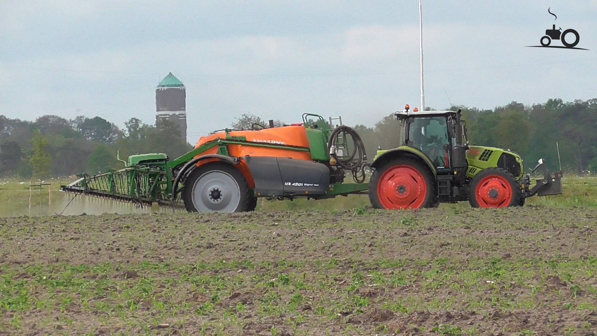 Claas Arion 550